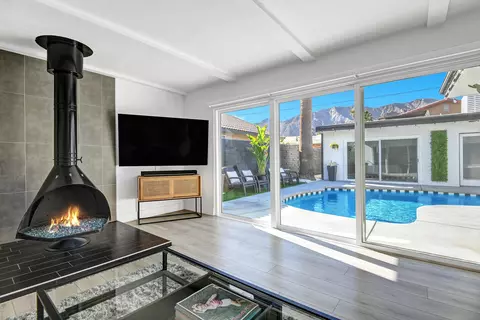 52045 Eisenhower Dr, La Quinta, CA 92253