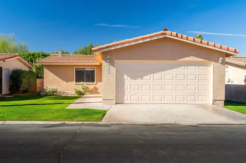 40581 Schafer Pl, Palm Desert, CA 92211
