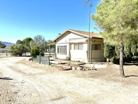 38757 Bailiff Rd, Anza, CA 92539 photo 6