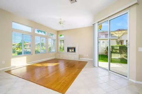 Living - 82654 Hamilton Ct, Indio, CA 92201 photo 3 of 9