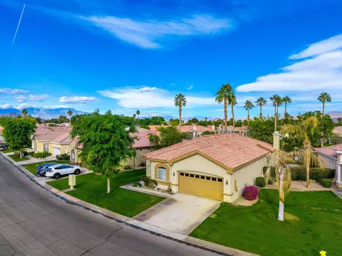 View/Area - 82654 Hamilton Ct, Indio, CA 92201 photo 4 of 8