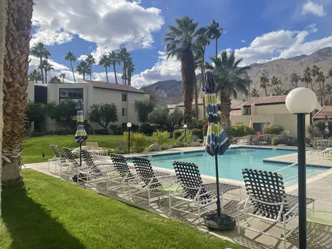 1492 S Camino Real, Palm Springs, CA 92264