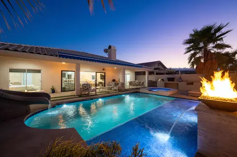 74140 Academy Ln E, Palm Desert, CA 92211