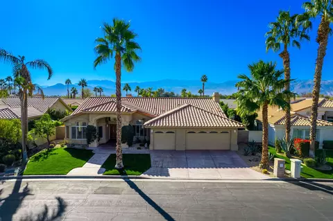 25 Covington Dr, Palm Desert, CA 92260