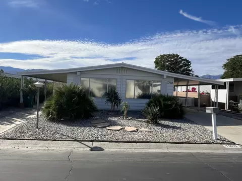 73213 Highland Springs Dr, Palm Desert, CA 92260