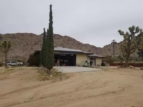 Exterior - 63025 Turtle Rd, Joshua Tree, CA 92252 photo 11 of 18
