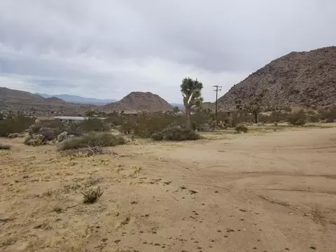 Exterior - 63025 Turtle Rd, Joshua Tree, CA 92252 photo 15 of 18