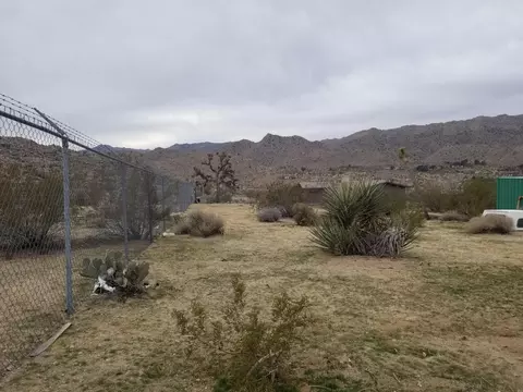 Exterior - 63025 Turtle Rd, Joshua Tree, CA 92252 photo 6 of 18
