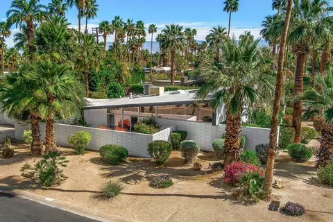 1992 S Navajo Dr, Palm Springs, CA 92264