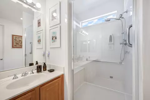 Bath - 41575 Via Arleta, Indio, CA 92203 photo 3 of 3