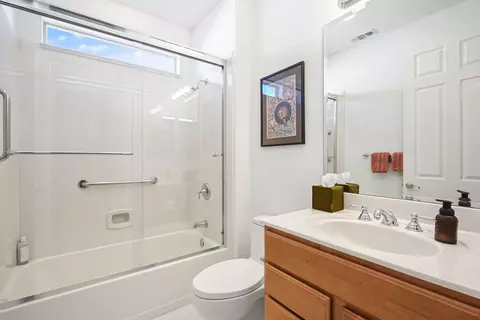 Bath - 41575 Via Arleta, Indio, CA 92203 photo 2 of 3