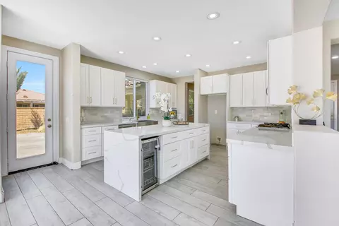 Kitchen - 37769 Thurne St, Indio, CA 92203 photo 2 of 4