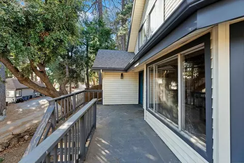 Exterior - 25081 Crest Forest Dr, Crestline, CA 92325 photo 10 of 10