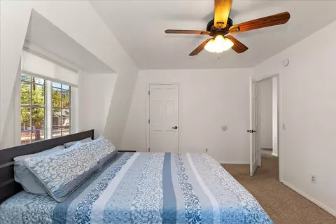 Bedroom - 859 Cypress Ln, Big Bear City, CA 92314 photo 2 of 7