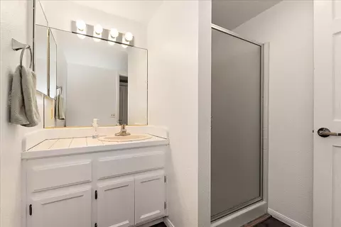 Bath - 859 Cypress Ln, Big Bear City, CA 92314 photo 2 of 2
