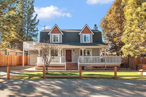 859 Cypress Ln, Big Bear City, CA 92314