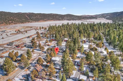 View/Area - 859 Cypress Ln, Big Bear City, CA 92314 photo 3 of 3