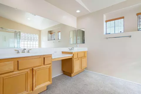 Bath - 82356 Crosby Dr, Indio, CA 92201 photo 1 of 4