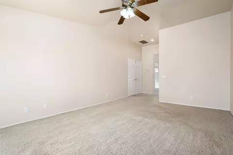 Living - 82356 Crosby Dr, Indio, CA 92201 photo 13 of 17