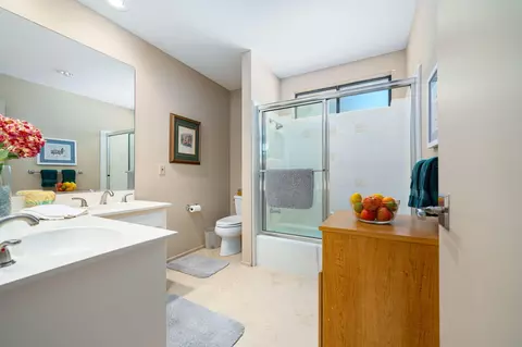 Bath - 79575 Mandeville Rd, Bermuda Dunes, CA 92203 photo 2 of 4