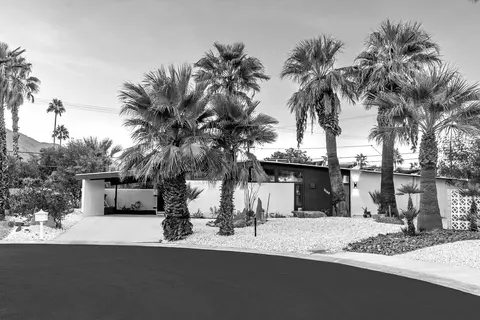 2199 N Berne Dr, Palm Springs, CA 92262
