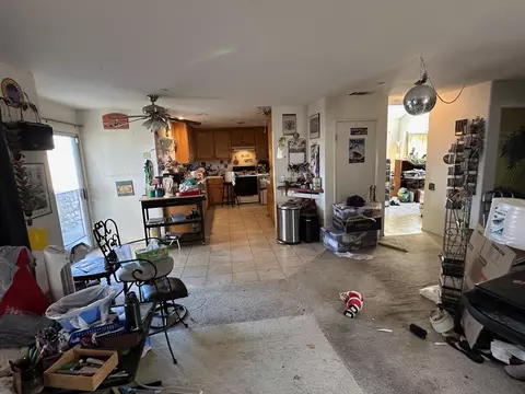 735 Blake Rd, Riverside, CA 92501 photo 5