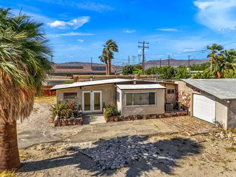 17190 Covey St, North Palm Springs, CA 92258