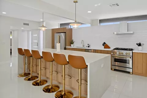 2477 E Finley Rd, Palm Springs, CA 92262