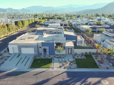 27 Topaz Ct, Rancho Mirage, CA 92270
