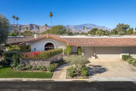 4 Stanford Dr, Rancho Mirage, CA 92270