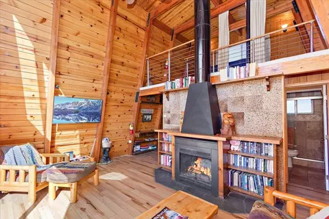 Living - 573 Silver Tip Dr, Big Bear Lake, CA 92315 photo 3 of 8