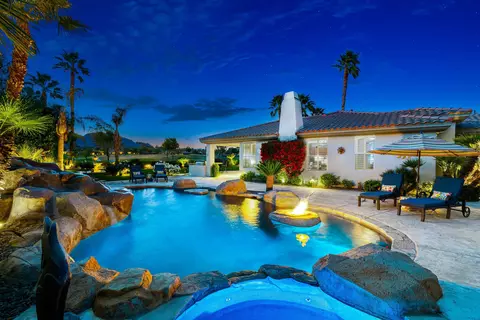 57145 Mountain Vw, La Quinta, CA 92253 photo 2