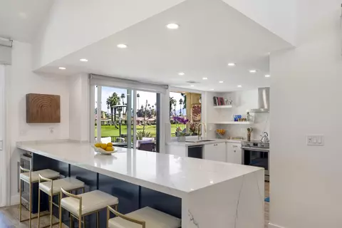 160 Don Miguel Cir, Palm Desert, CA 92260