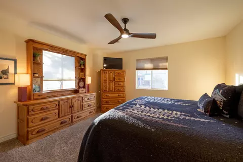 Bedroom - 708 Circle Ln, Big Bear Lake, CA 92315 photo 4 of 11