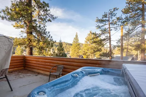 Other - 708 Circle Ln, Big Bear Lake, CA 92315 photo 1 of 8