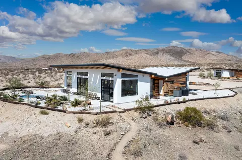 68390 Siesta Dr, Twentynine Palms, CA 92277