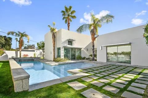 2398 N Cardillo Ave, Palm Springs, CA 92262