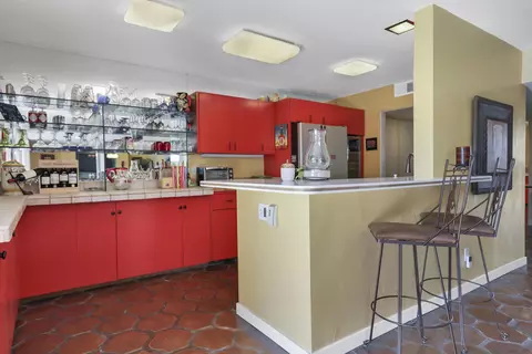 Kitchen - 42445 Adams St, Bermuda Dunes, CA 92203 photo 1 of 4