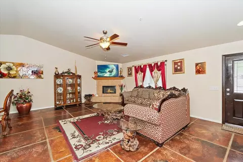 48933 Hibiscus Dr, Morongo Valley, CA 92256 photo 5