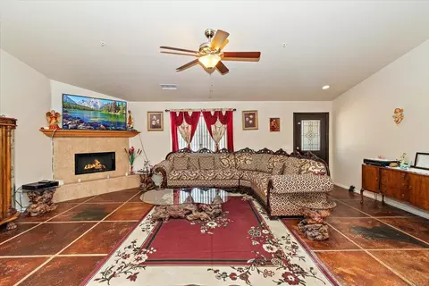 48933 Hibiscus Dr, Morongo Valley, CA 92256 photo 4