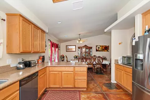 48933 Hibiscus Dr, Morongo Valley, CA 92256 photo 11