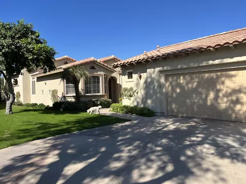 48175 Casita Dr, La Quinta, CA 92253