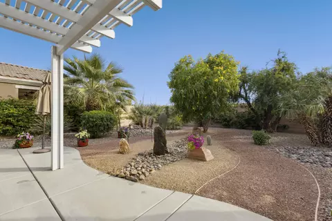 Exterior - 81587 Avenida Celaya, Indio, CA 92203 photo 4 of 10
