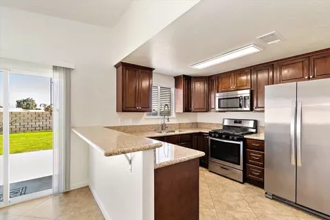 Kitchen - 45302 Yale St, Indio, CA 92201 photo 1 of 4