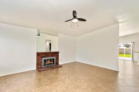 Living - 45302 Yale St, Indio, CA 92201 photo 3 of 8