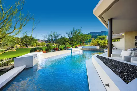 130 Sivat Dr, Palm Desert, CA 92260