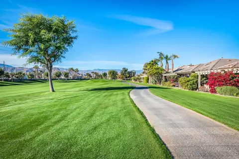 Exterior - 80465 Glen Eagles Ct, Indio, CA 92201 photo 8 of 15