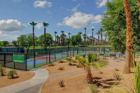 View/Area - 80465 Glen Eagles Ct, Indio, CA 92201 photo 5 of 7