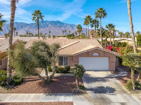 30591 Pinnacle Dr, Cathedral City, CA 92234