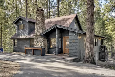 55160 S Circle Dr, Idyllwild, CA 92549